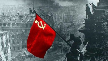 Так-то оно правильнее. Деды под советским красным знаменем воевали, а не под лентой.