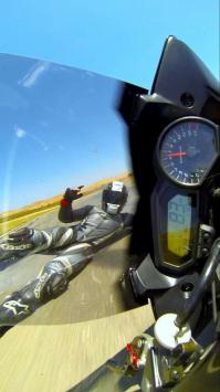 У меня в голове тоже такая фотка есть, только с обратной стороны