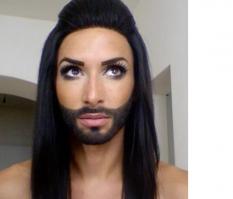 То же самое, только с бородой.