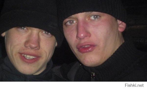 Вот же блин! Прочитал название "Устроили разборку на ровном месте" и сижу жду экшэна Время идет, ролик заканчивается, а драки все нет))) При каждом движении здоровяка думаю ну вот сейчас он ему точно втащит, видно же вышел с явным намерением подраться! Какой там, так и закончилось видео. Остался осадок не полноценности видео
Сам себе картинку поставлю, все равно найдется доброжелатель)))