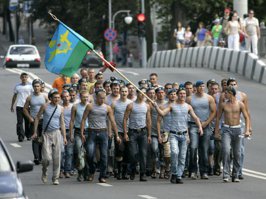 Сударь, Вы совершенно правы, Россия для голубых. Ждем с нетерпением 2 августа каждого года.