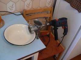 Талантами земля русская полнится.