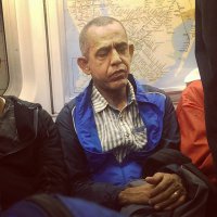 30 людей, которых легко спутать со знаменитостями 