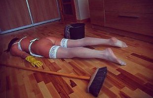 уж если так пошло, то в посте говорится скорее о идеальной жене, а идеальная жена согласно всему сказаному должна выглядеть примерно так:
