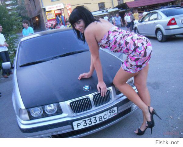 Сексуальные девушки и красивые автомобили