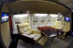 Борт "Империал" а/к Трансаэро. РПЦ частенько его арендует для своих скромных поездок