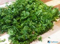 Вот так порежешь, бывает, лук