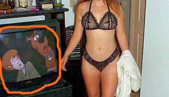 Куда пялимся?!