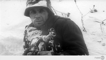Вот, мужики. Заманский Владимир, настоящий солдат и великий актёр, воевал, горел и побеждал на САУ Wolverine. Ныне здравстсвует в Муроме. С праздником, Защитник Родины!
Владимир Петрович Заманский, наиболее известен по главной роли, в одном из лучших фильмов о войне, "Проверка на дорогах".
Воевал в 1944-1945 годах. Заманский участвовал в прорыве 2-го Белорусского фронта под Оршей. Полк воевал на лен-лизовских самоходках М10 Wolverine. В ходе боев машина Заманского была подбита и загорелась. Несмотря на тяжелое ранение в голову Заманский спас из горящей самоходки раненного командира. 2 февраля 1945 года самоходка Заманского уничтожила в бою 50 немецких солдат, подбила вражеский танк Т-4, две повозки с боеприпасами, после чего экипаж машины захватил и удерживал важный перекресток дорог. В составе этого полка с небольшим перерывом по ранению прослужил до конца войны. После войны в составе Северной группы войск продолжил службу в рядах Советской Армии.
Награждён медалью «За отвагу» и орденом Отечественной войны II степени.
В 1998 году решил уйти от мира, бросил кино, переехал в Муром, где и живёт до сих пор, занимаясь домашним хозяйством.