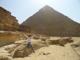 Про Египет - не правда! Была там 2 года назад. И Каир и Гиза и Шарм - впечатления супер! Память на всю жизнь!!!