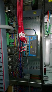 А у нас как-то вот так, с самого начала мимишно, принтером для термоусадки всё промаркировано, всё по проекту: