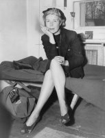 проект RT: Великая Отечественная - этот день

15 мар. 46г. Арестована американка Гилларс. Вела на нем. радио пропаганд. передачи. 10 лет тюрьмы в США за госизмену 


15 мар. 45г. Гвардии капитан Шикунов погиб в воздушном бою в р-не Фридевальде. Сбил 25 самолётов. Герой России в 1998