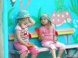 Вот смотрите пример из интернета, такая же убогая муниципальная тяжелая наркомания. Вам это красиво? если да, то вот об этом я и говорила, что вкус надо воспитывать с детства.