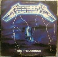 Это то,за что я люблю METALLICA.
с момента записи слюнявых баллад,чуть не превратились в группу трёх песен...Пропустил этот эпизод,и опять начал с DEATH MAGNETIC....