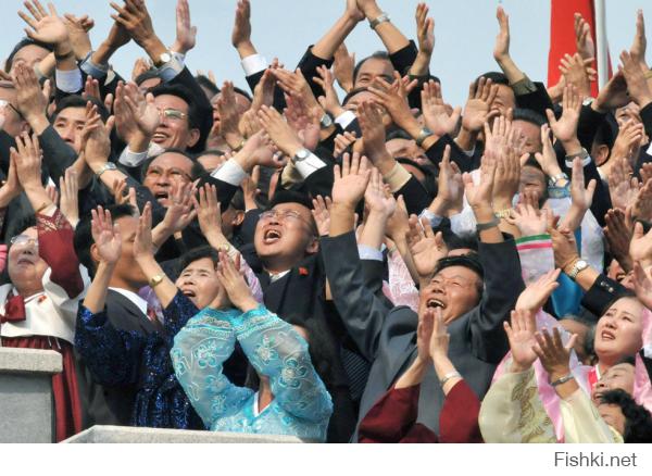 Интересно, если в Северной Корее провести опрос, там наверное тоже большенство выскажет поддержку своему солнцеликому, при том что весь мир над ними прикалывается в какой жопе и неведении они живут...