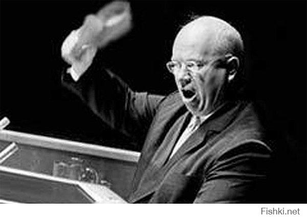 Н.С. Хрущев во время заседания 15-й Генеральной Ассамблеи ООН