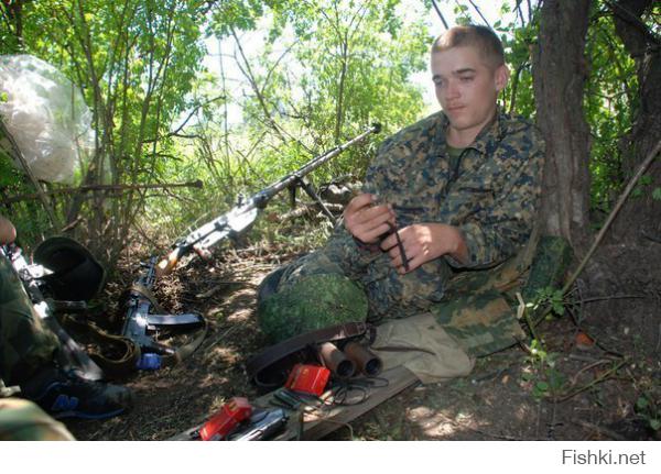 Денис Бондаренко (Малой ) 17 лет - героически погиб 27.07.14 г. защищая родину от фашистов