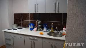 Был в Минске на ЧМ по хоккею жил в новой общаге БГУ там реально круче
2 комнаты на 6 человек кухня туалет ванна!