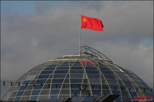 Я не знаю почему - в этом флаге я чувствую силу и дружбу народа.