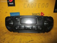 ничего не подменяю. есть кнопки, они что-то должны делать, должны быть понятны пиктограммы или последовательность их включений. тут этого нет. Где происходит управление если кнопки тут?

вот ауди.
Куда надо нажать что бы сразу направить в стекло и в ноги? И сколько манипуляций нужно сделать?

Капец, что это???

опять же, где кнопка на стекло и на ноги? Или на ноги и на рожу?

капец, было дело катался с подобным девайсом на цешке... куда жать то?

дофига подобных девайсов, всё хер поймёшь. Нет конечно в итоге я на цешке выставил как-то, куда надо, но в процессе старался не трогать там ничего)

И опель это как бы немец, в 36 он не перестал им быть, откуда дезинформация?

на форумах народ то и дело по немцам задаёт вопрос - как отключить салонный свет, или как включить. 
"Вопрос: Не могу найти как отключить салонный свет. Чтобы не загорался при открытии закрытии дверей. А то как не откроешь дверь внутри театр загорается из 7 точек (4 двери, 2 сзади, 1 спереди).

Ответ: А салонный свет выключается очень просто (вообще очень советую прочесть инструцию по машине) - Держишь 3 сек на центральной кнопке включения салонного освещения и он гаснет и больше не реагирует на открывание и закрывание дверей до следующего нажатия этой самой кнопки."

Капец жеж! как узнать что надо держать 3 секунды?? Как вообще узнать что надо на что -то нажать и держать?
Может у них и с печкой так же? И к каждой тачке нужно читать мануал??? От азиатов я ни один мануал не читал никогда, ну там реально всё понятно, никаких скрытых функций, типа - потянуть на себя, нажать на тормоз, повернуть ключ на 15 градусов и активируются противотуманки. Утрирую но для меня немцы выглядят именно так. Конечно я в итоге разберусь как что включить, но капец неудобно. Это как омыватель лобового включался бы возле магнитолы, а что бы дальним моргнуть нужно было бы перключатель света поворачивать против часовой стрелки. Нет логики.