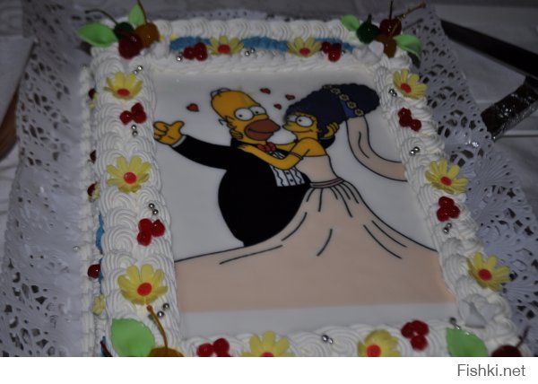 Всегда знал, что я - Гомер :)
Вот и мой свадебный торт как бэ намекает :)