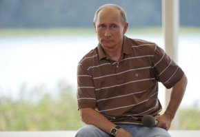 Вот не знаю кого благодарить . Природу , Создателя , Родину -Россию . В общем - спасибо всем , что у нас такой президент .!! Это не обожание и любовь - это гордость .!