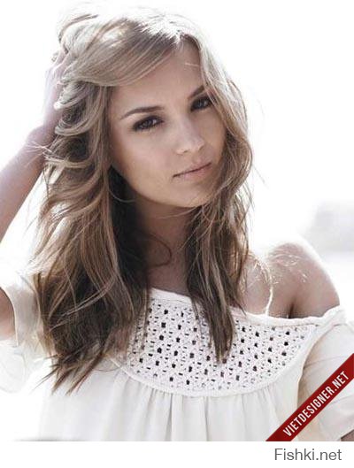 У Билла Гейтса, как и у несколько миллиардов других людей, есть дети. Его старшую дочь зовут Дженнифер Кэтрин Гейтс, и некоторая часть Интернета, кажется, думает, что она выглядит так же, актриса Рэйчел Ли Кук.Проблема в том, что она выглядит лучше, чем Кук, люди просто подписывают фотографии Дженнифер как будто это Кук. Поиск ее имени на Google Image Search дает целую страницу фотографии Рейчел, однако большенство - это фотографии Дженнифер.

Иначе говоря троллинг зашел слишком далеко.  с 2011 года все пытаются сделать из Дженифер Рейчил и в итоге так и произошло. Все думают смотря на фотографии Дженнифер Кэтрин Гейтс что это на самом деле Рэйчел Ли Кук. Повторюсь - Рэйчел Ли Кук страшнее. пользователь zxab очередной троль поддерживающий всеобщее интернет безумие