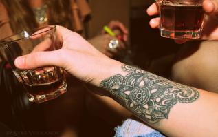 Здравствуйте)))) У меня созрел тост "Что бы у нас все было и ни чего нам за это не было"))))))))