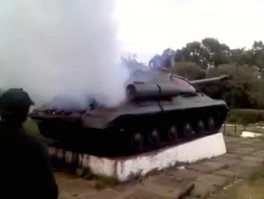 как показывает практика, все стоит до поры...