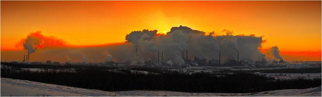 У нас тоже снег черно-рыжий и озеро незамерзающие в -35 есть, так что с Норильском все в порядке