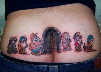 Татуировки в стиле «ботаника»: невероятные изображения цветов и листьев