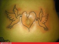 Татуировки в стиле «ботаника»: невероятные изображения цветов и листьев