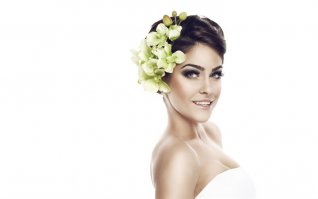 и должна быть прекрасна