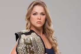 Ea seogodnea ego posmotrel.Kacestvo otmennoe na angl. +russikie subtitri...
Priidea s trenirovki moi malii peresmatrival spetialino filim ,ctob podscitati primernoe kolicestvo ubitih....kogda bilo okolo 200 i eto eseo nebil konets,on skazal:"Da ONI TUT POUBIVALI BOLISE CEM SPARTANTI V 1 SPARTE" ....FILIM poprintipu vseh predidusih 4eastei,no tut spetefecti bobolee budut...Raduet ,cto sredi vseh golovorezov prisutstvuet prekrasnaea RONDA RouseY!