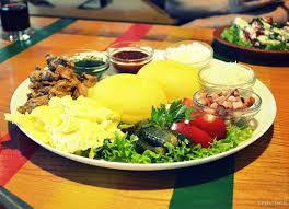 OGROMNOE SPASIBO AVTORU!!!!
Deistvitelino prieatno videti post o tvoei RODINE!!!
Priejaite esti na 4to posmotreti i gde otdohnuti!!!
Krome vin mnogim ponravitsea nationalinaea kuhnea!!!
MAMALIGA(TOKANA),PlACINTE(Плацынды),IZVAR!!!
(edinstvenii MINUS STRANI:Dorogi i VLASTI!