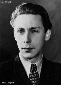 Олег Ефремов: последний генералиссимус МХАТа