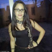 Англичанин выставил сестру на аукцион eBay