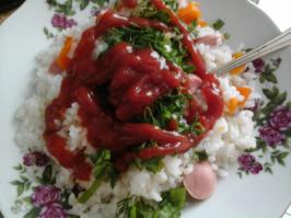 И что? Каждый кто это читает, готовит такое изо дня в день? 
По независящим причинам, сейчас вынужден готовить рис, гречку, геркулес, манку, пшенку... 
Без изысков: гарнир + чуть мясосодержащего "нечто" + чуть травы, для того чтобы скрасить.
И ни киви, ни авокадо там нет. А про картошку все знают, только она после этого становится суховата. И руками почистить картошку в мундире проще, чем кидать в лёд.