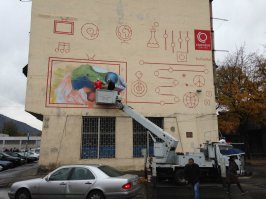 Друг в Грузии рисовал. И просто фото, когда был в Риге.