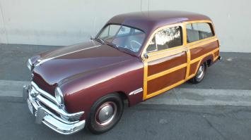 "я езжу на обычной тойота венза, девушка на камри 2006 года"
писец...а я б с девушкой ездил бы на этом