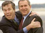 Супер-семья: Джордж Буш-младший задумался об участии в президентских выборах-2016
Бывший глава США Джордж Буш-младший оценивает как 50-процентную вероятность участия его брата Джеба в президентских выборах в 2016 году. Об этом 43-й президент США сообщил в выпущенном в воскресенье в эфир интервью телекомпании CBS.

Многие представители Республиканской партии США, к которой принадлежит политический клан Бушей, убеждают Джеба, который в 1999-2007 годах был губернатором штата Флорида, принять участие в следующей президентской гонке.