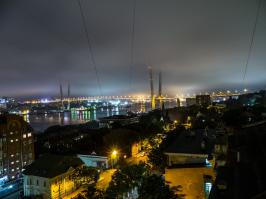 Моя первая фото работа - г.Владивосток, бухта золотой рог и мост через нее.