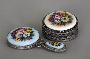 Ростовская финифть - это же чудесная нежная красота