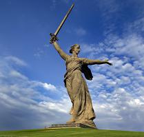 Город герой Волгоград. Родина мать на мамаевом кургане.
