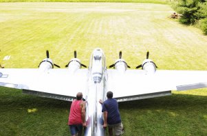 Есть круче Летающая крепость. Масштаб 1/3 металл.