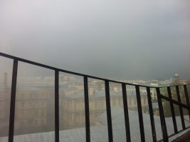 А из нашего окна: