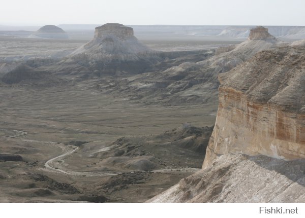 плато Устюрт / Казахстан похоже на Марс