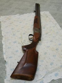 Оружие конечно охууеенное... но и ценник не малый.
За то, если купил, то на века и не на одно поколение охотников.
Ниже фото моего ружья (за качество не обессудьте).