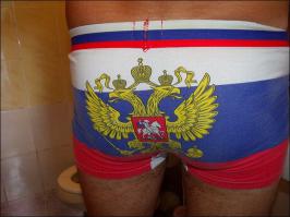 Идиотов хватает в любой стране...