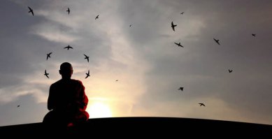 Китай: реинкарнация без разрешения правительства 
и как они это проверять хотят, кто реинкарнанировался "С" и кто "БЕЗ" разрешения правительства?